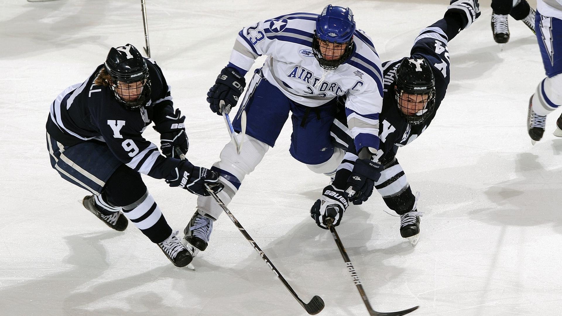 中国反曲弓女队在射箭世界杯上海站获得团体冠军,中国反曲弓男子队员